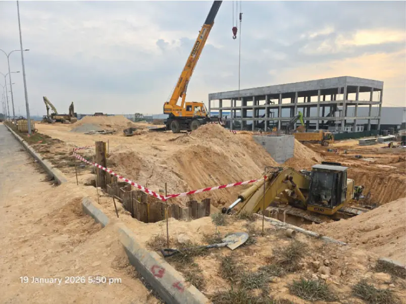Sewerage shaft and connection chamber under construction at Bandar Serendah